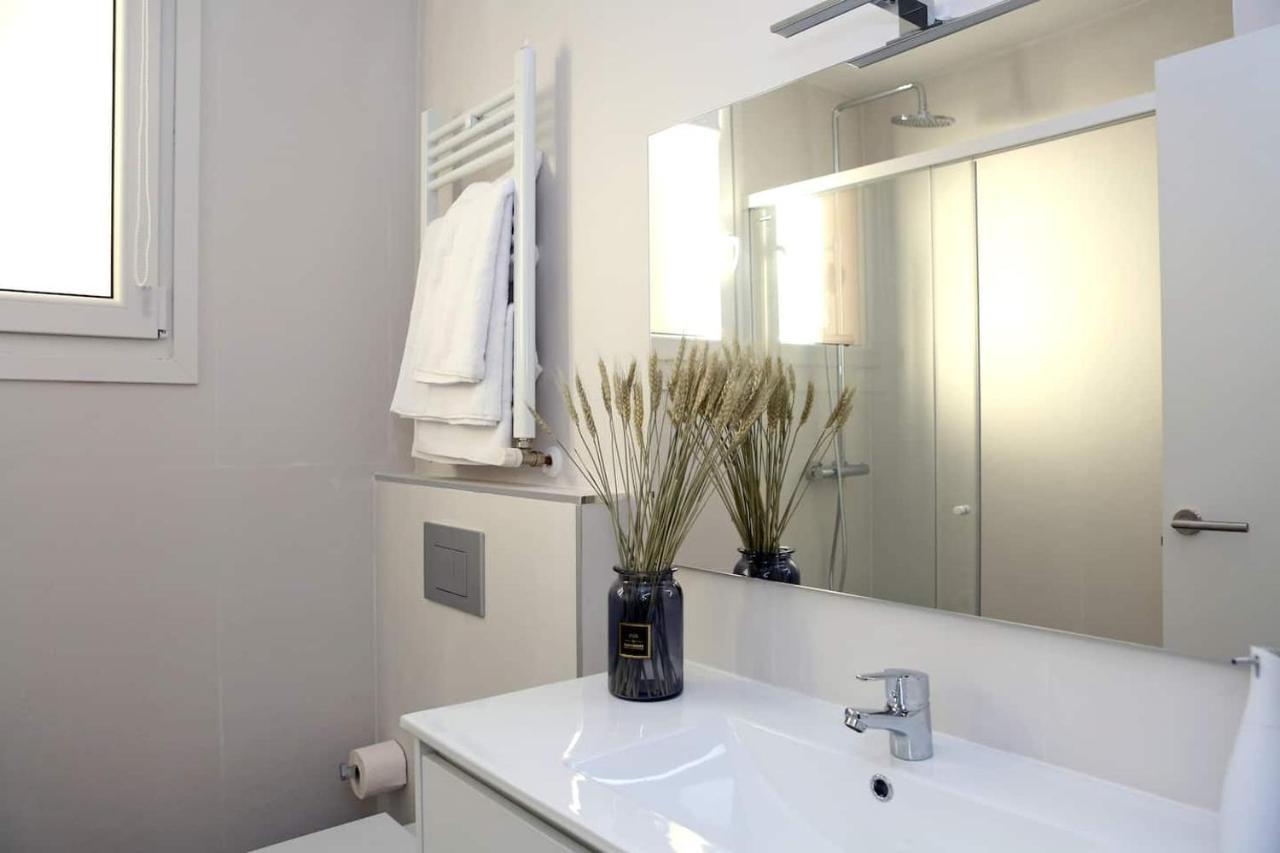 Piso Reformado A 2 Min Del Casco Viejo Con Garaje Gratis Apartment Bilbao Luaran gambar