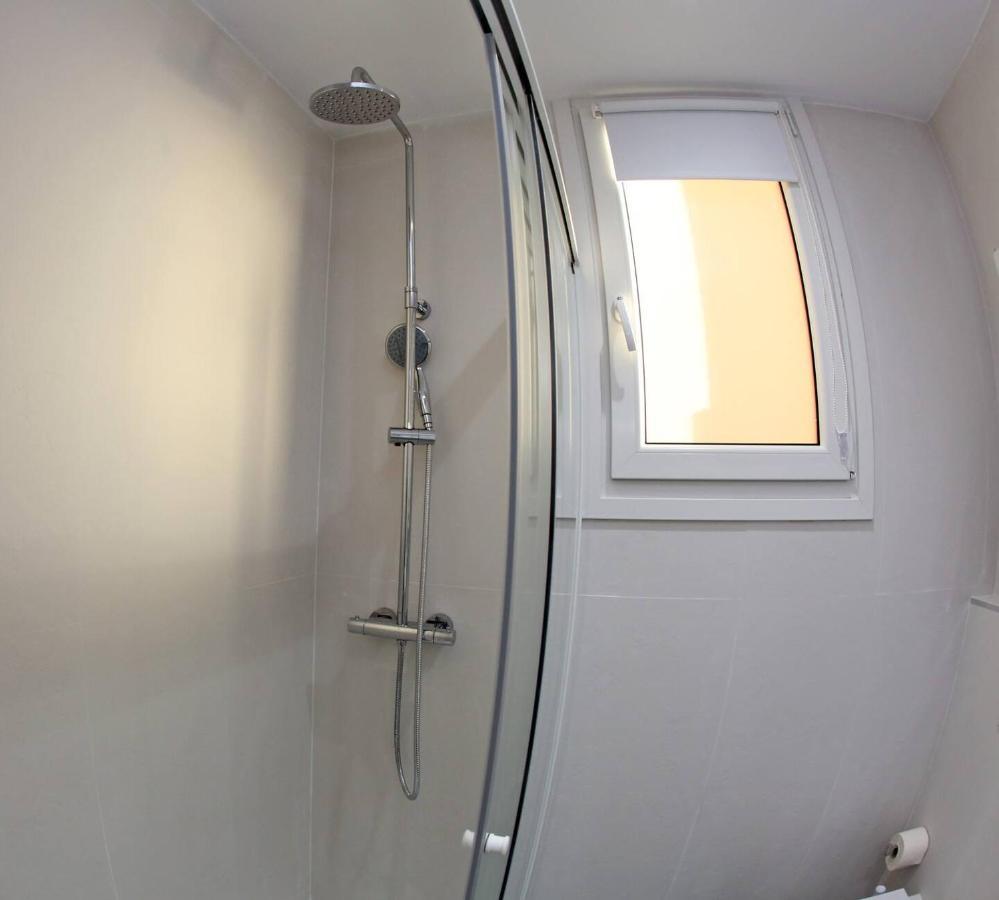 Piso Reformado A 2 Min Del Casco Viejo Con Garaje Gratis Apartment Bilbao Luaran gambar